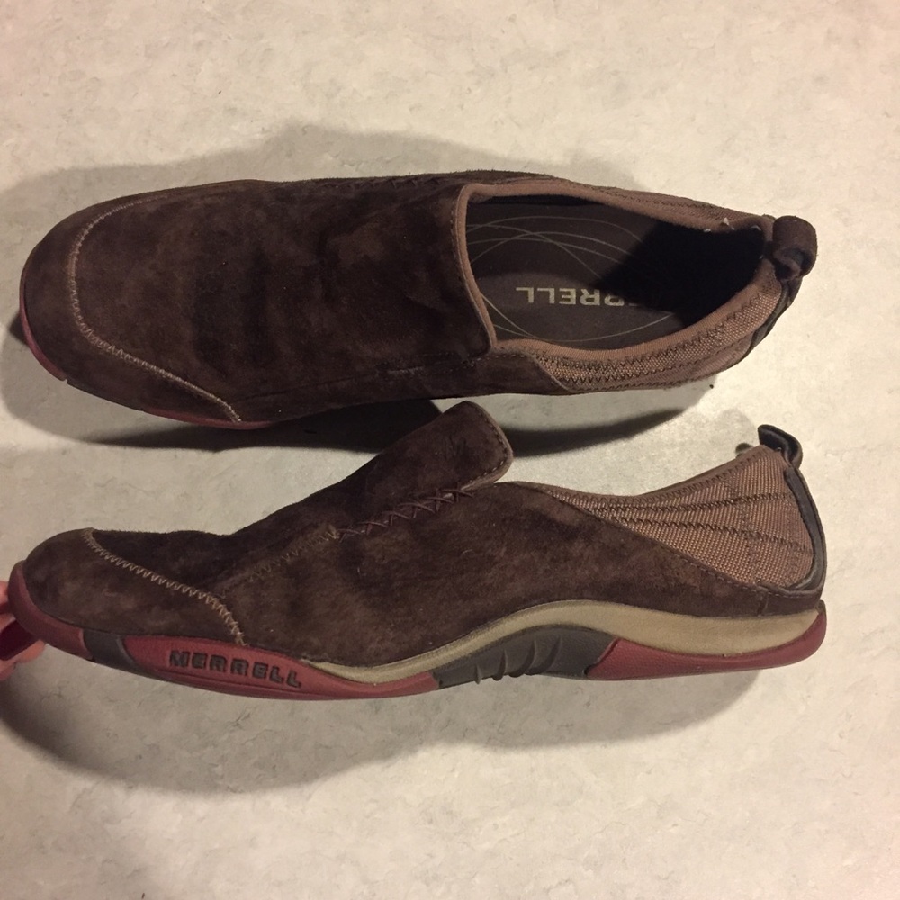 Suede Merrill sneakers